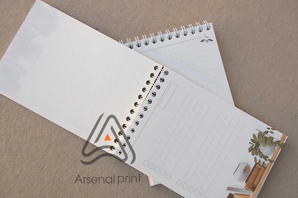 Блокнот на пружине