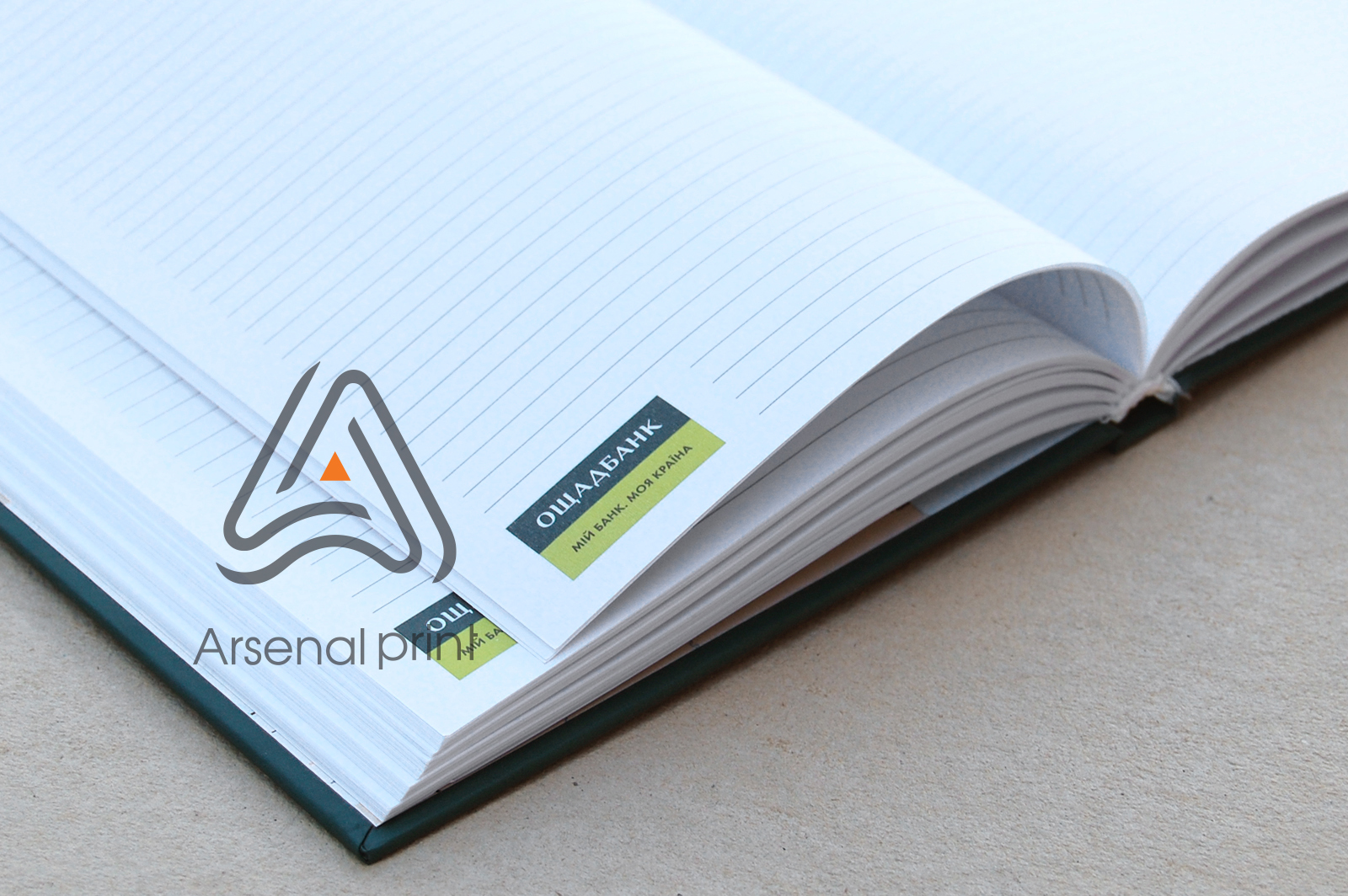 zakazat-bloknot-s-resinkoy