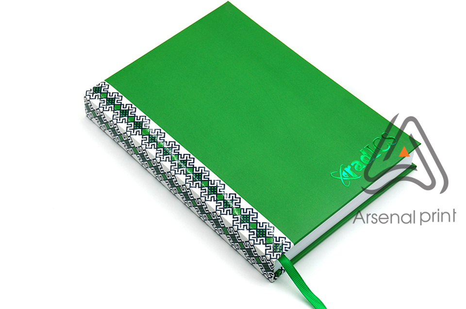 Тиснення кольоровою фольгою - Поліграфія