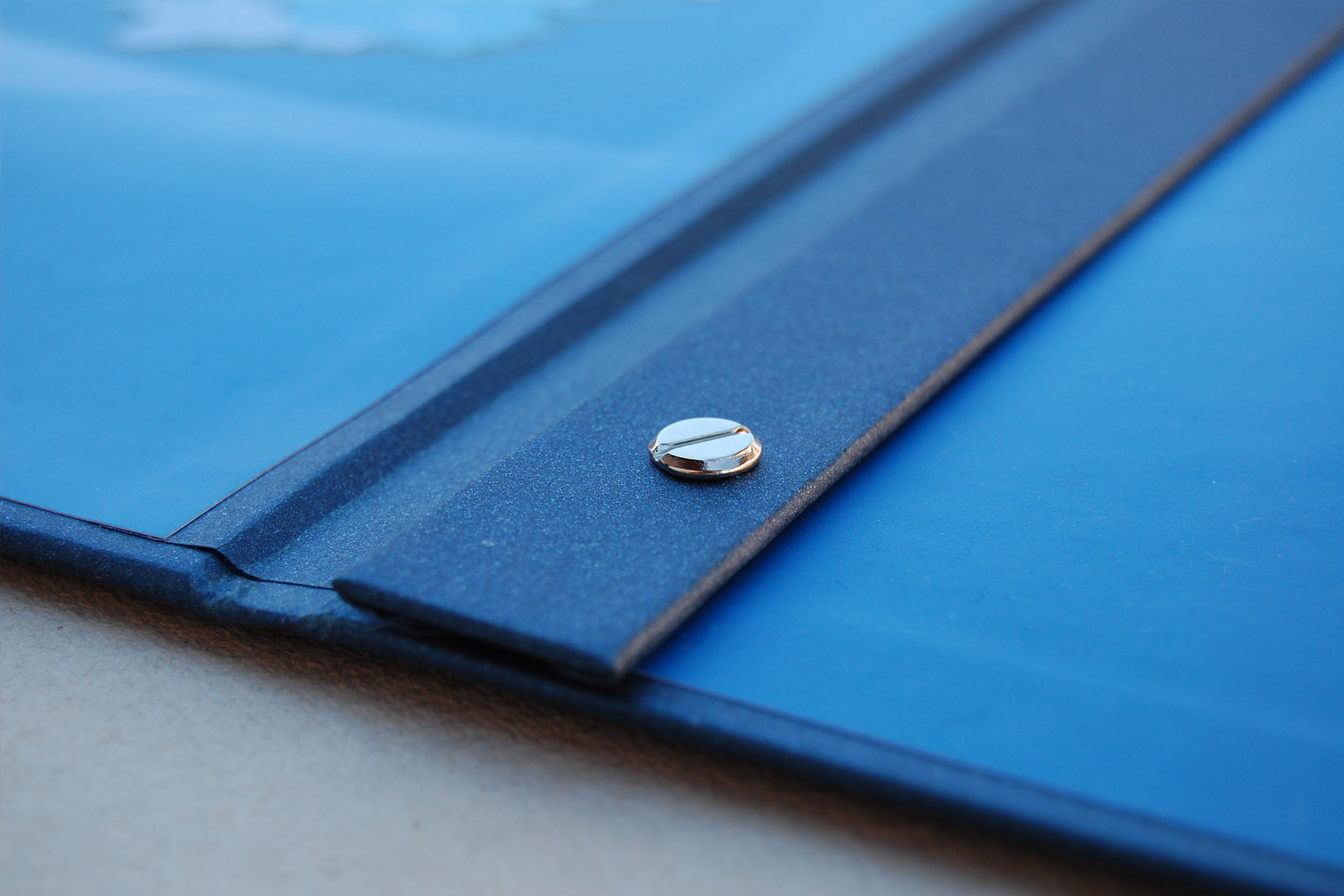 Друк  каталогів із скріпленням на болтах