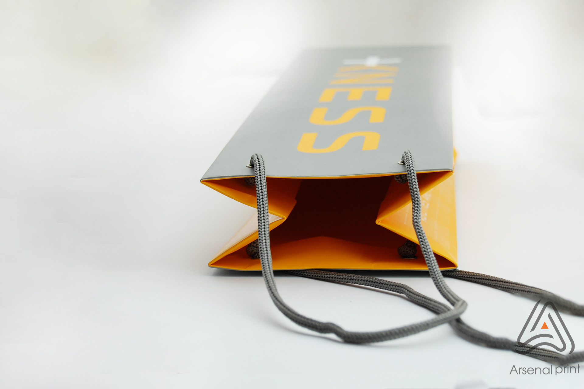 Друк картонних пакетів