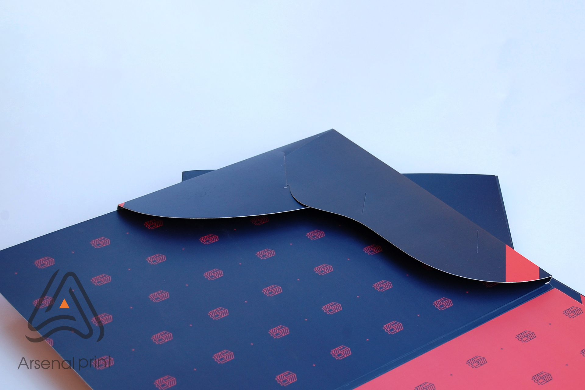 друк папок  з висічкою кармана