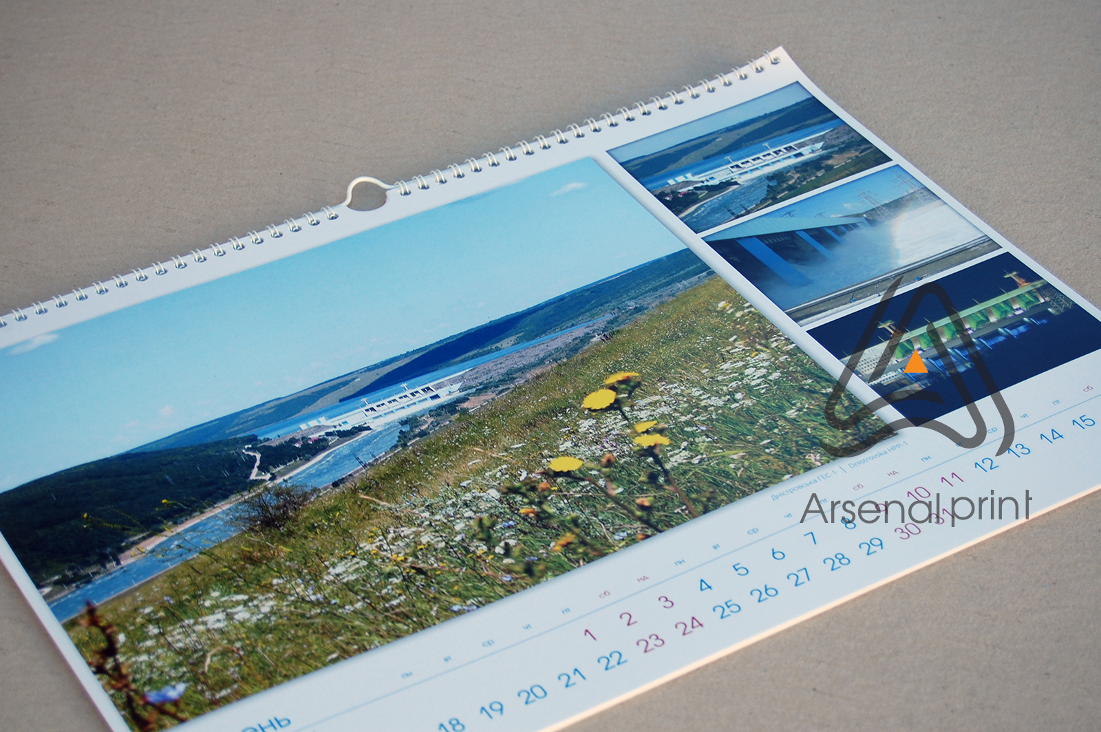 nastenniy-perekidnoy-kalendar