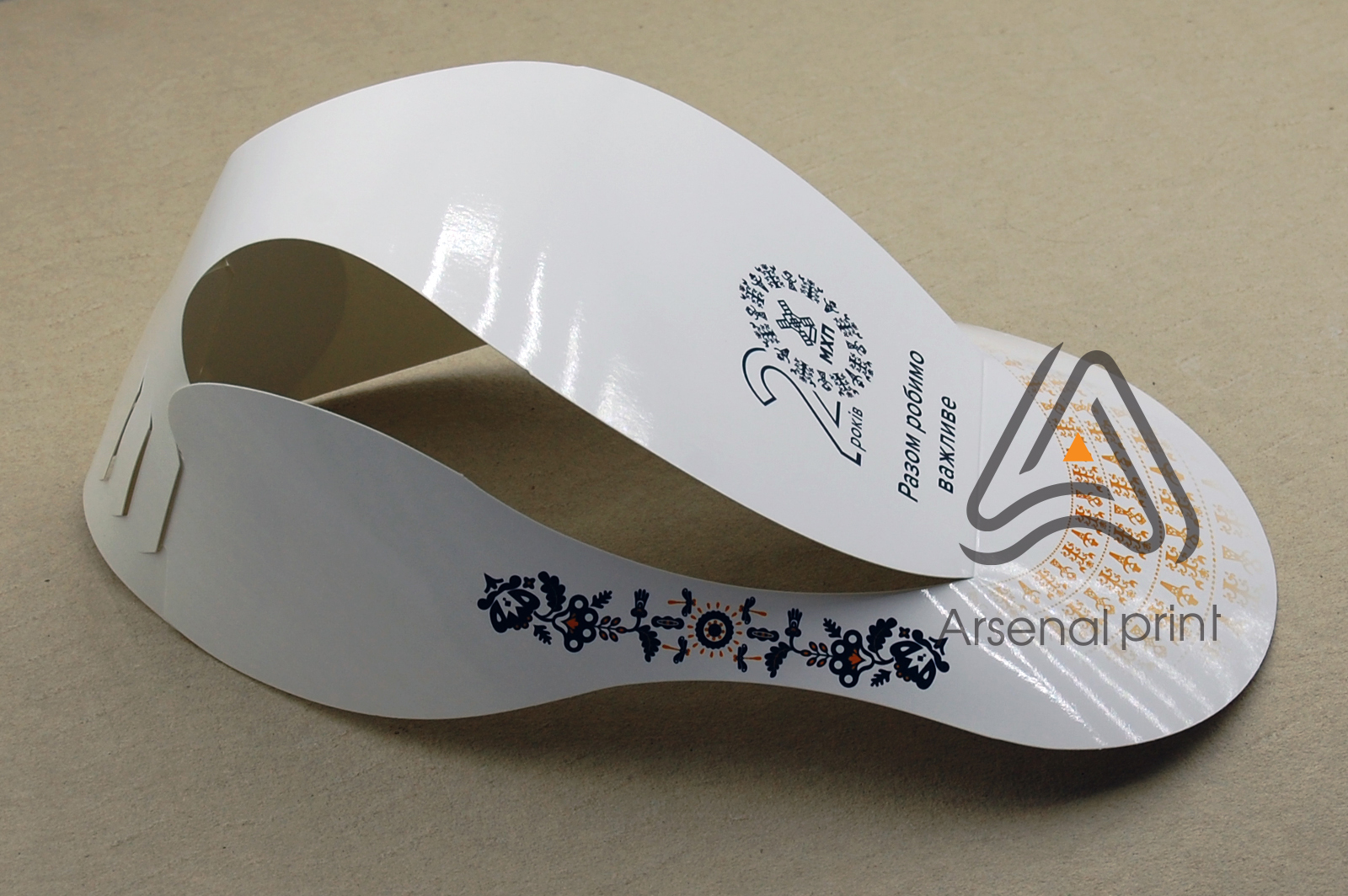 kepki-pehat-na-kartone