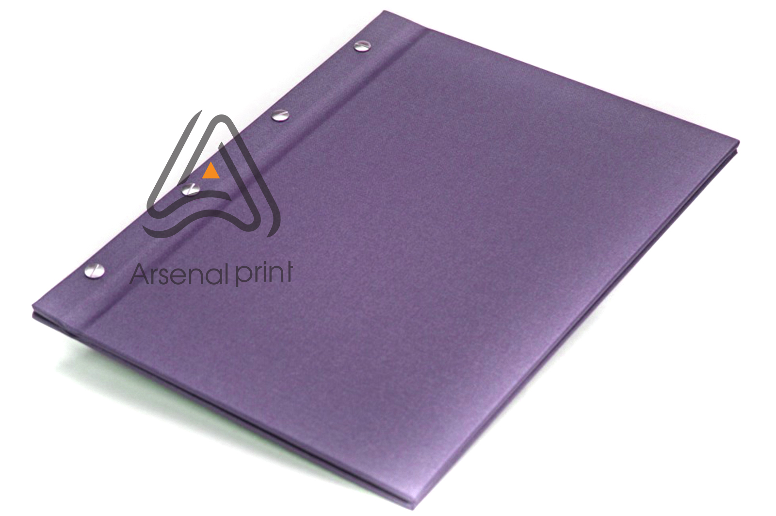 tverdiy-pereplet-diplomov