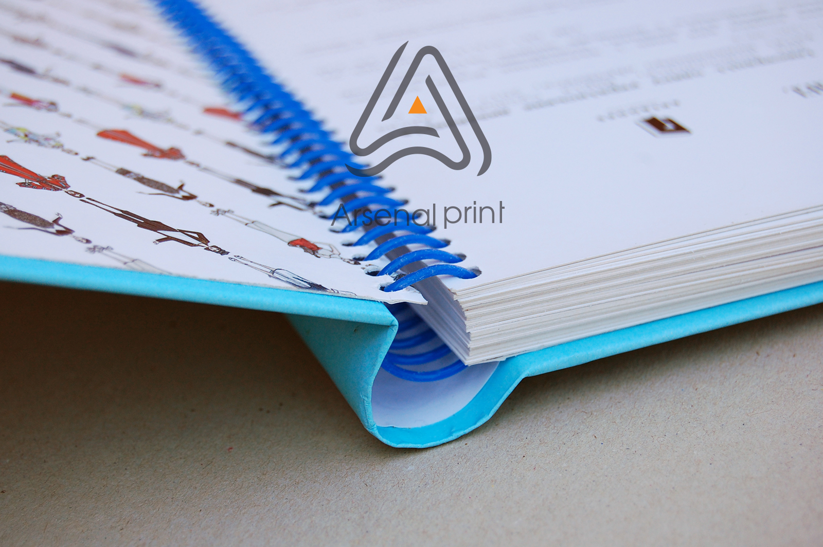 kniga-sborka-spiral-plastik