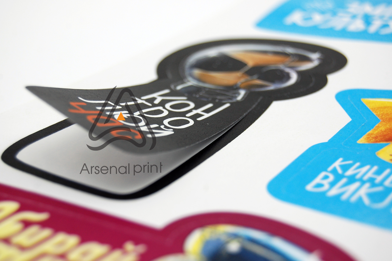 konturnaya-poreska-nakleek