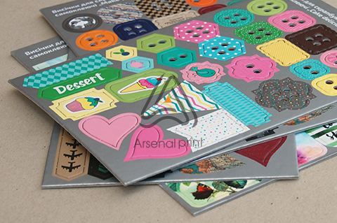 Наліпки на картоні