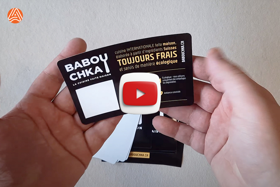 Друк наліпок із індивідуальною формою