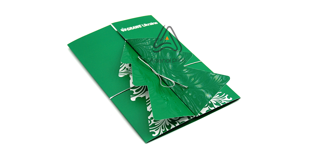 Друк вітальних листівок - з лаком та висічкою