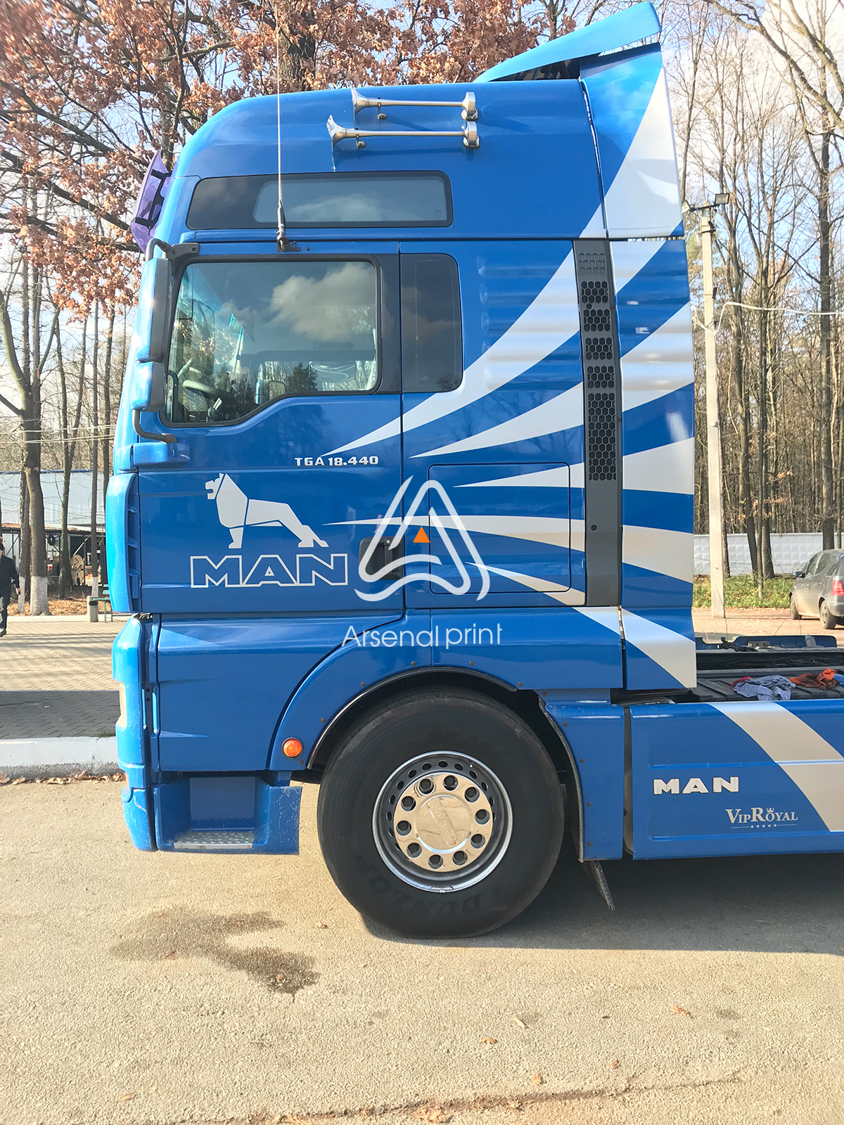 zakazat-obkleyku-plenkami-furi