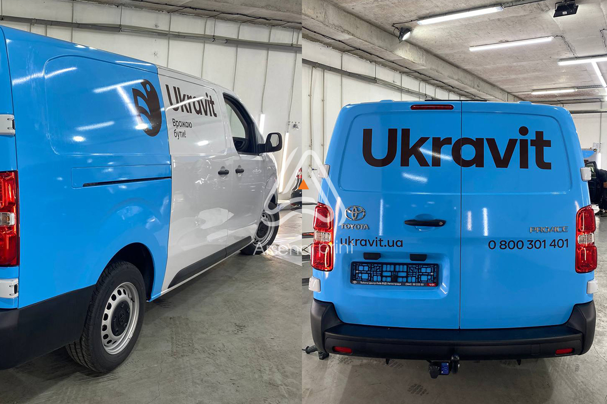 Поклейка плівкою ОРАКАЛ автомобілів