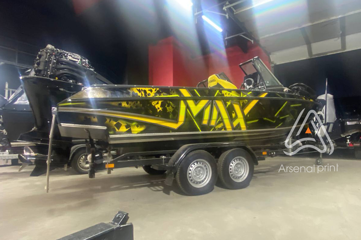 Обклейка  лодки плівка-кольоровий друк