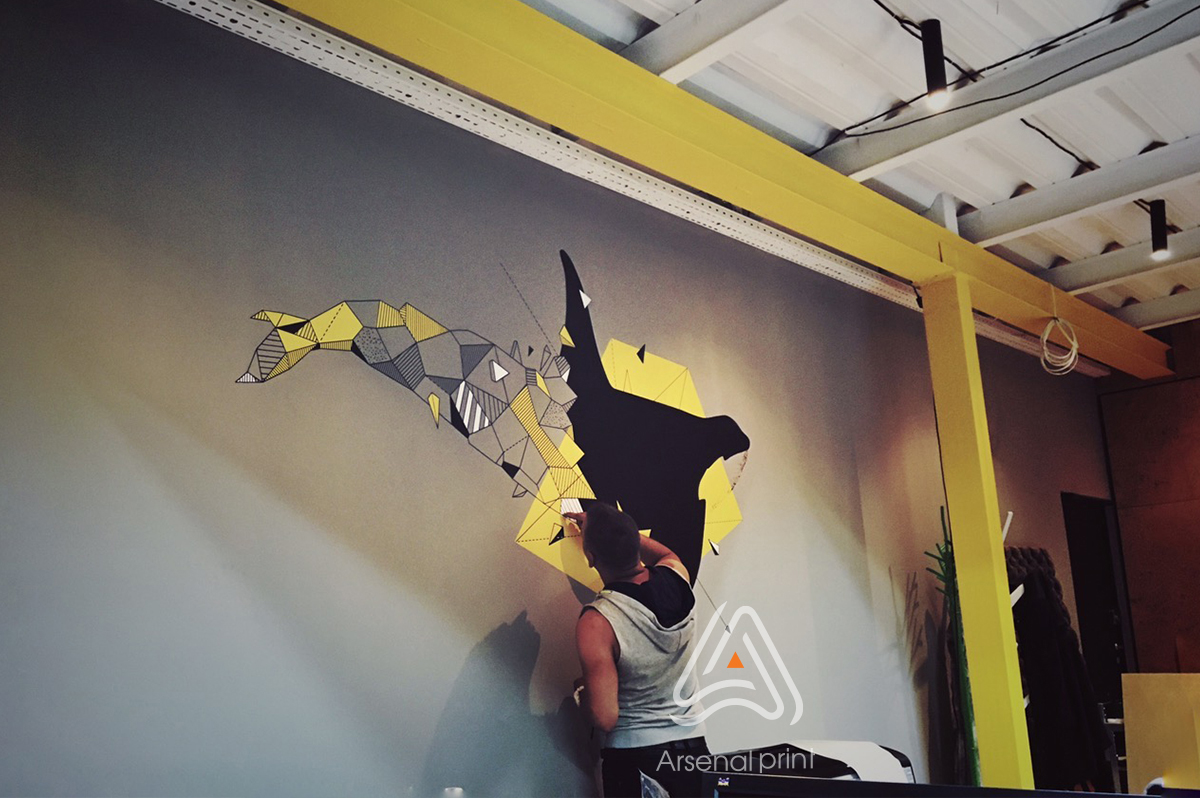 Оформлення стін офісу - поклейка плівки