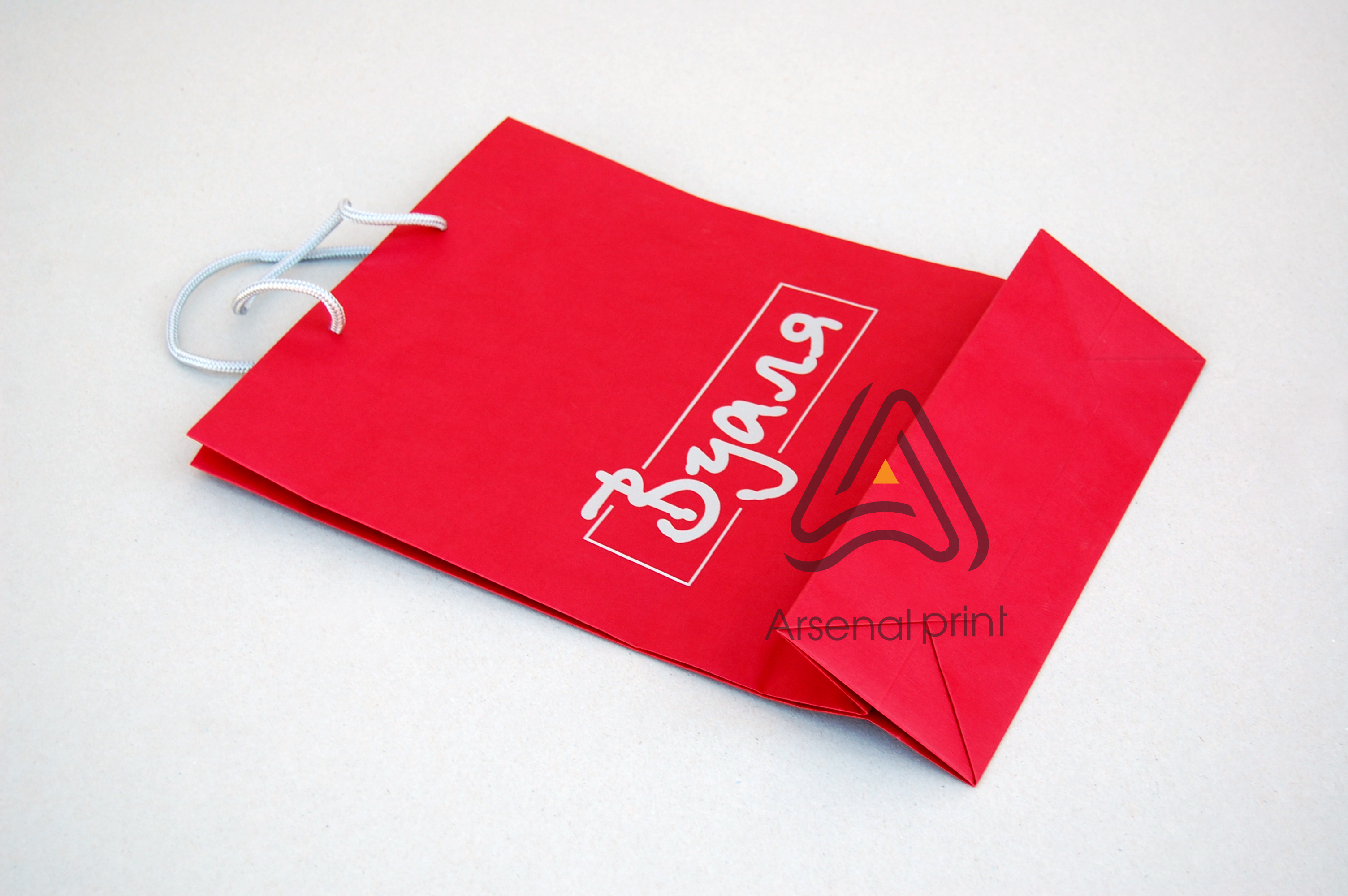 disanerskaya bumaga paket pechat