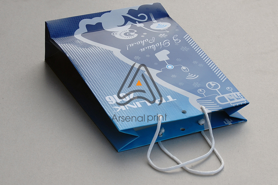 Паперовий пакет з вибірковим УФ лаком