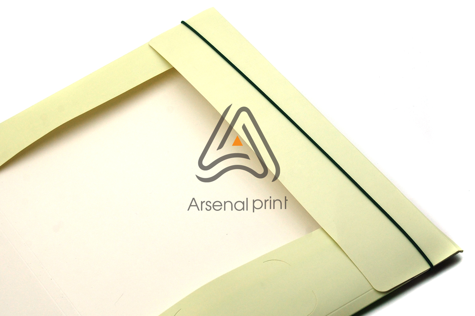 papka-s-karmanom-resinka