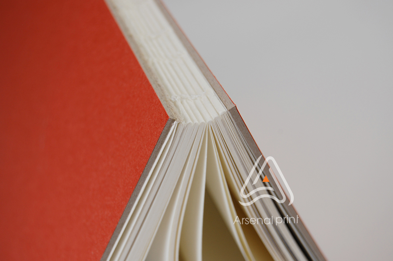 Замовити скетчбук із відкритим корінцем