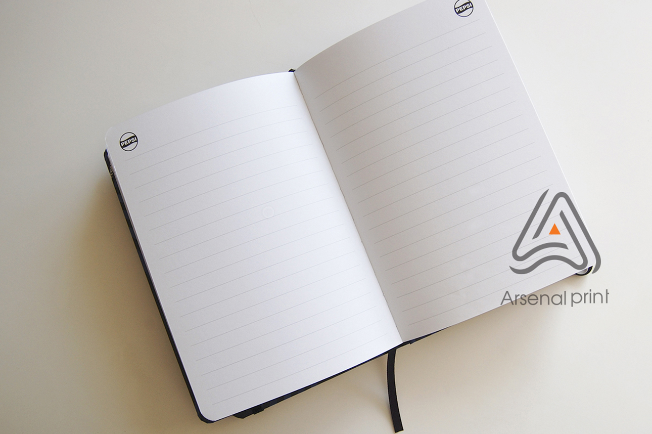 Блокноти - приклад, тверда обкладинка