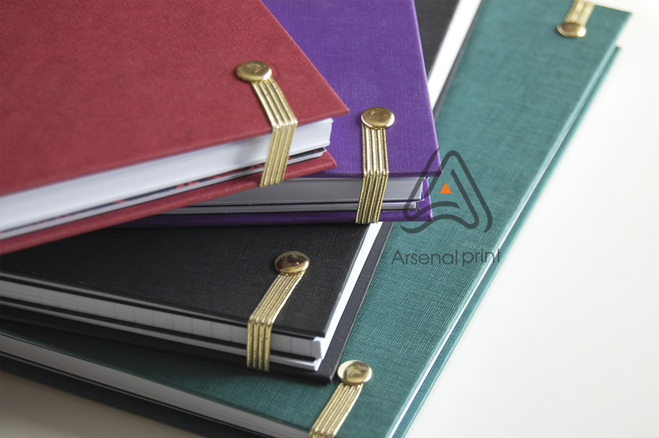 Планер з резинкою