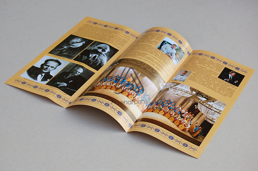 Буклет А4 з 2 фальцовками (класичний варіант)