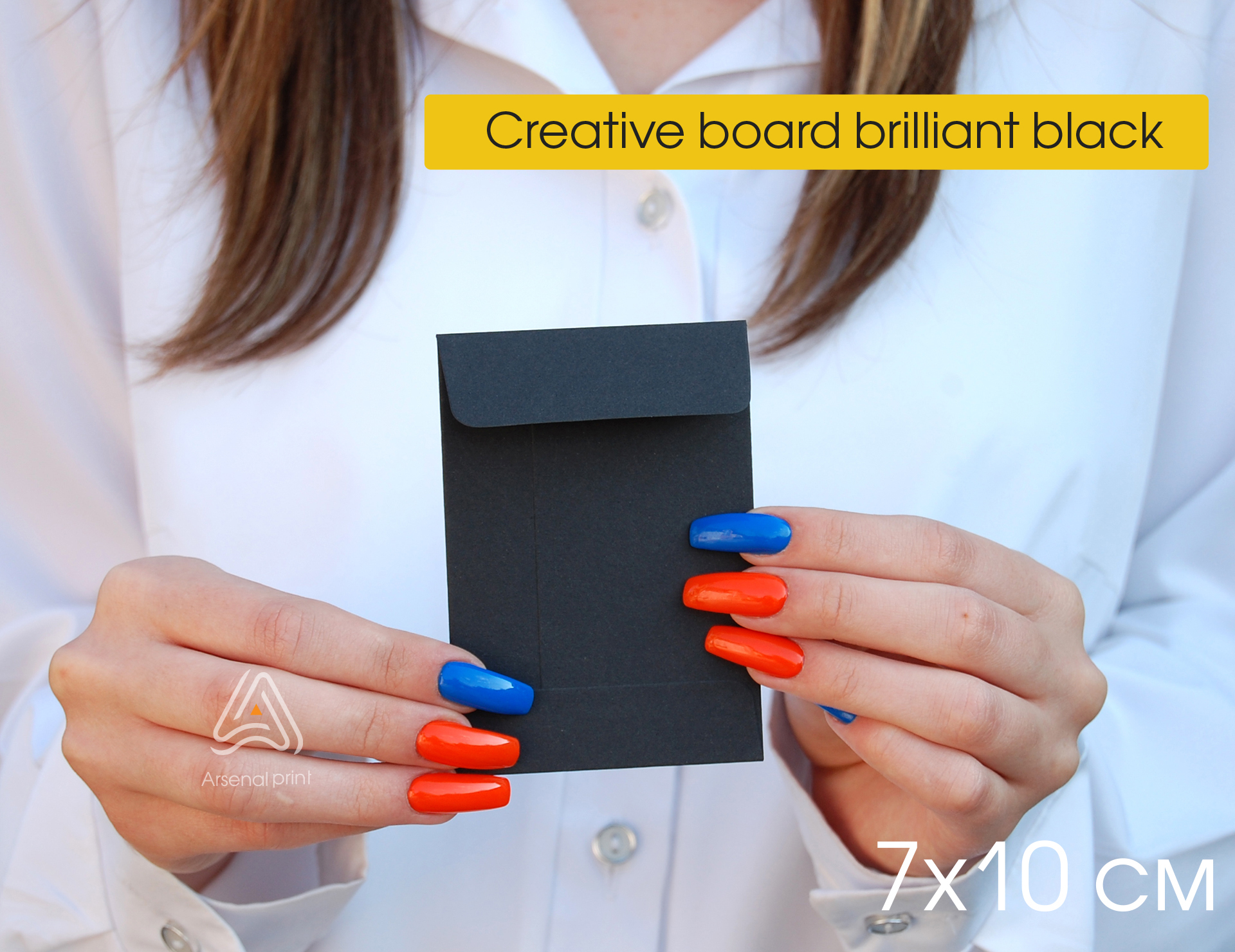 konvert-7-10-creative-board-brilliant-black