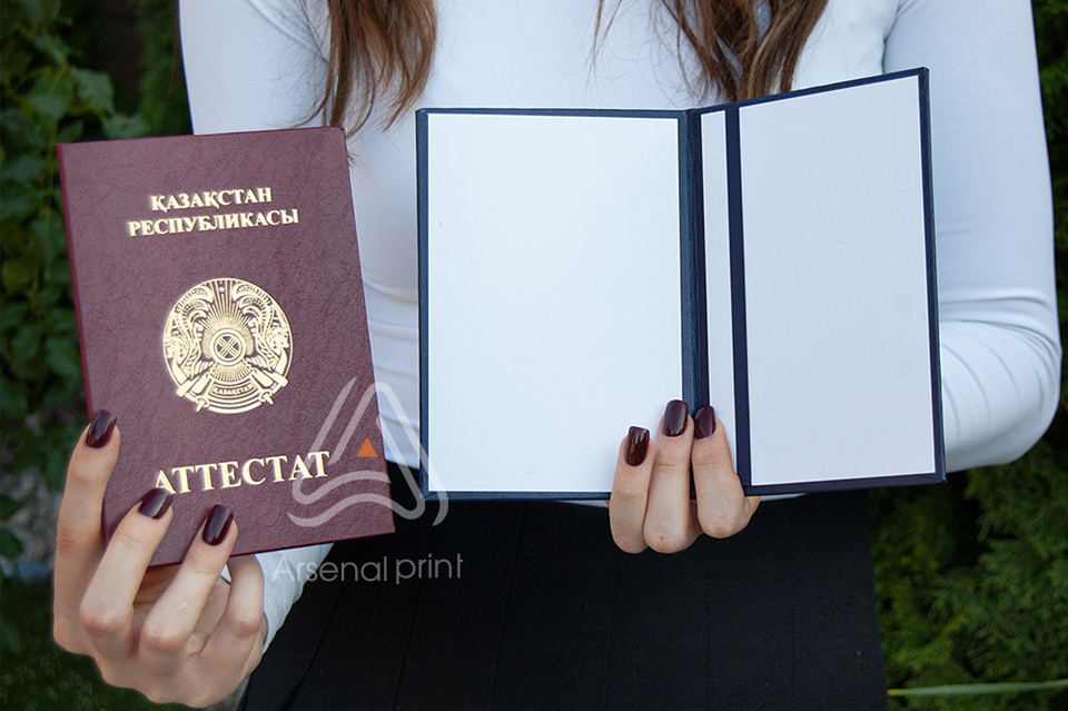 Виготовлення обкладинок а6