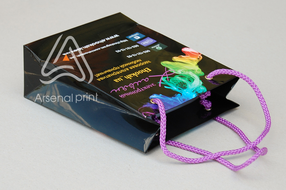 Друк паперових пакетів з лого