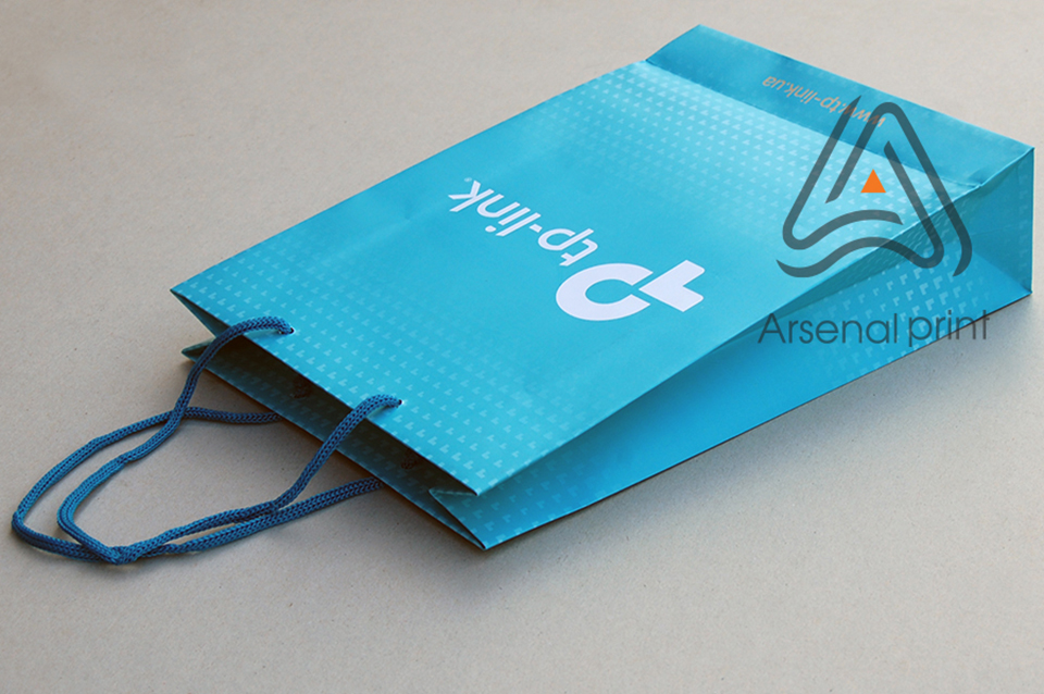 Пакет паперовий