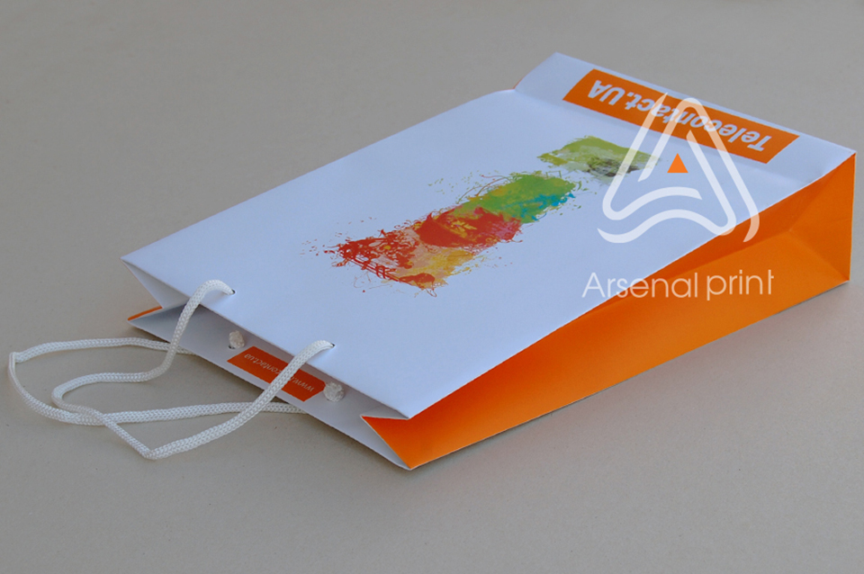 Друк на паперових пакетах