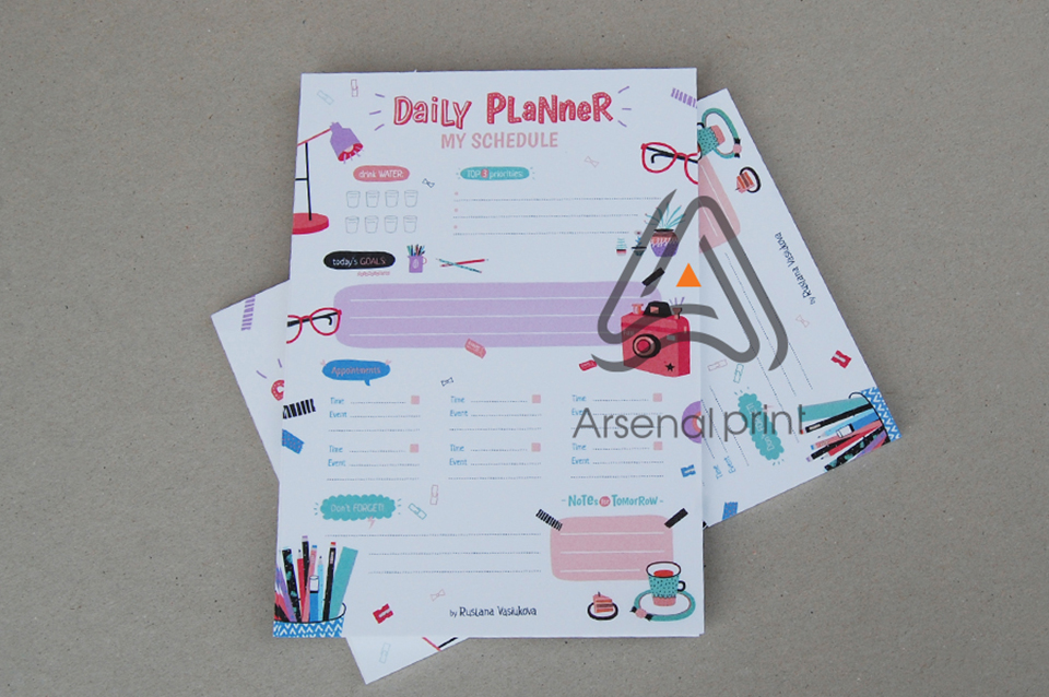 Індивідуальний друк планерів з відривними аркушами