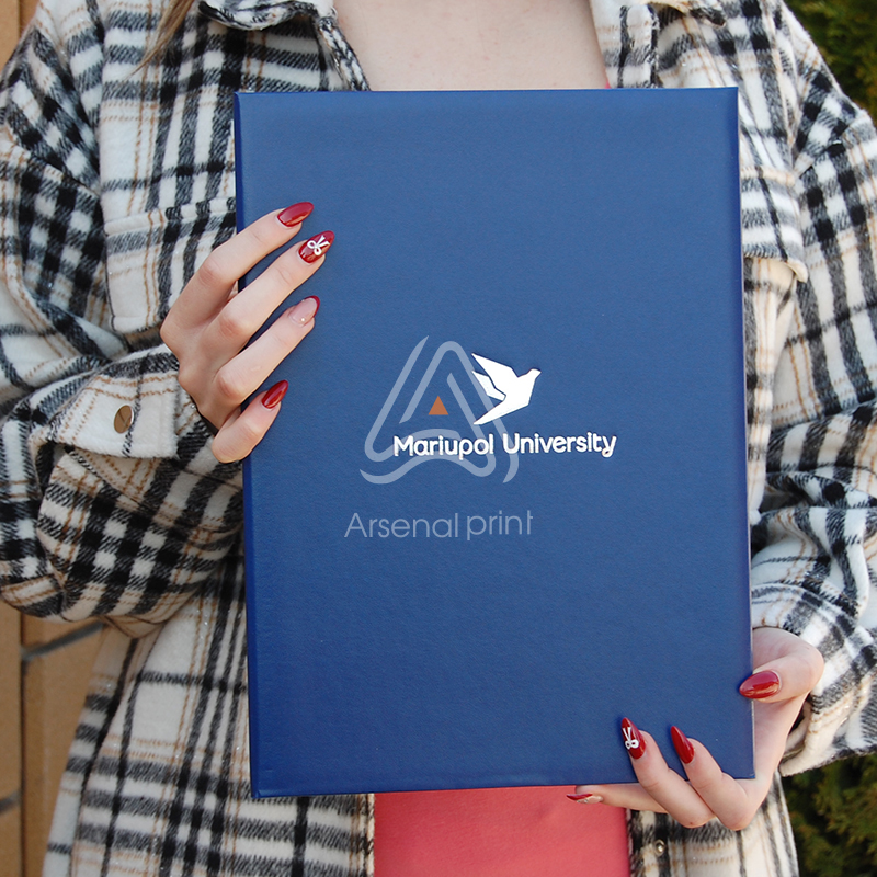 Замовити власне тиснення на Папках А4