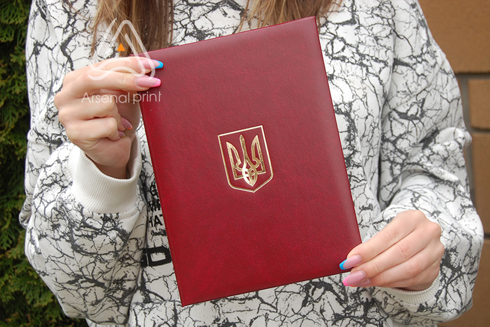 Червона Обкладинка для вручення із стрічкою 